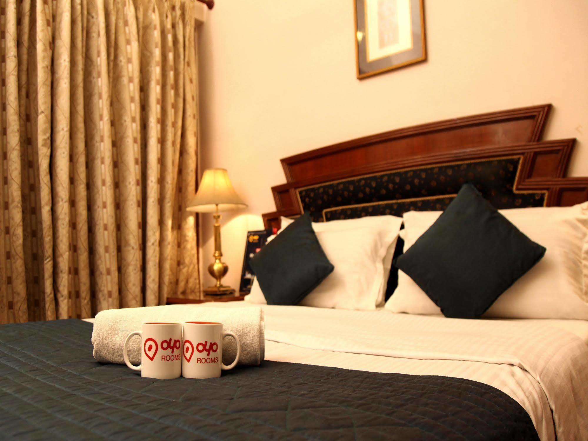 Hotel Imperial House Allahabad Exterior photo